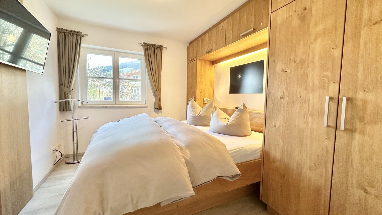 image00044 image00044